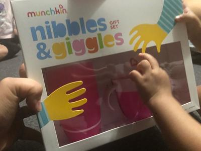 Munchkin Nibbles & Giggles Toddler Miracle Cup And Snack Catcher