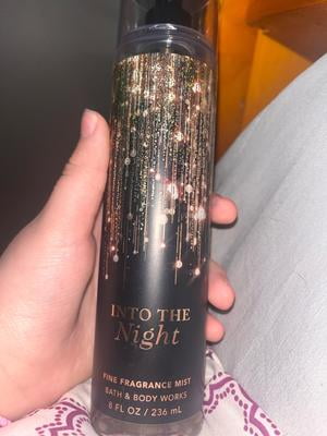 【Newデザイン Into The Night】Bath&bodyworks Bath & Body Works, Into the Night Fragrance Mist, 8 oz