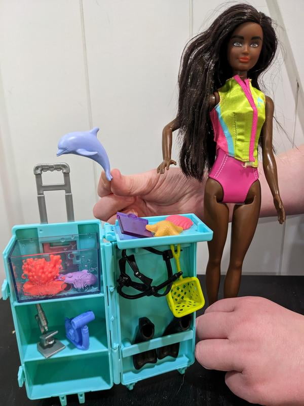 Barbie Marine Biologist Doll and Accessories, Mobile Lab Playset