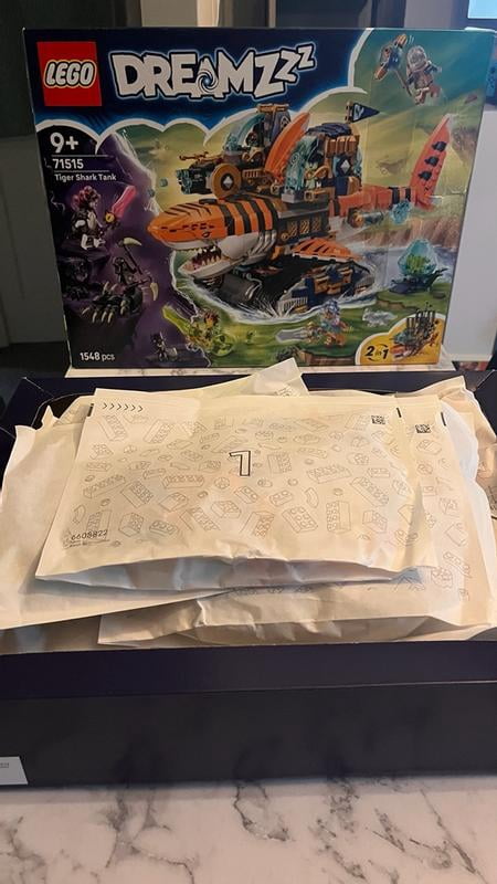 Customer reviews for LEGO DREAMZzz Tiger Shark Tank Building Toy