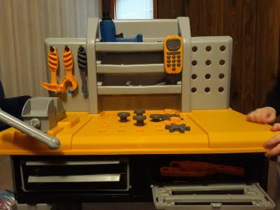 my very own deluxe workbench