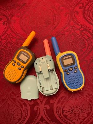 FOREDOM Walkie Talkies T388A Para Niños, Paquete De 2 Walkie Talkies Para Ninos Y Ninas