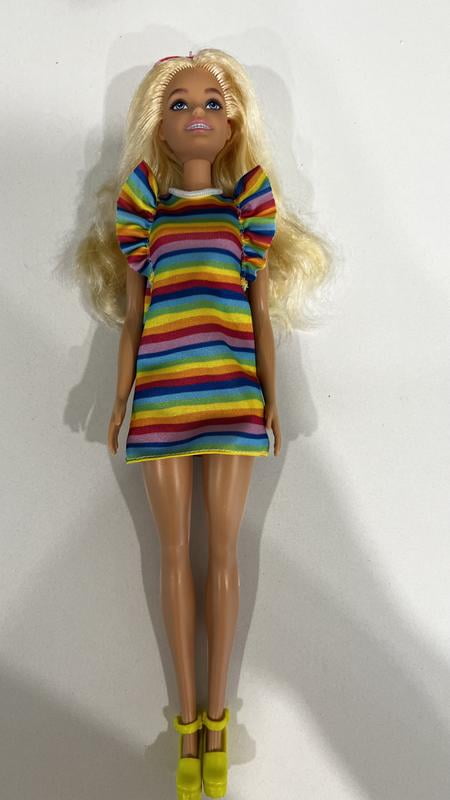 green emerald velvet dress Year 2018 Barbie Fashionistas Series 12 Inch Doll #122 main image 1