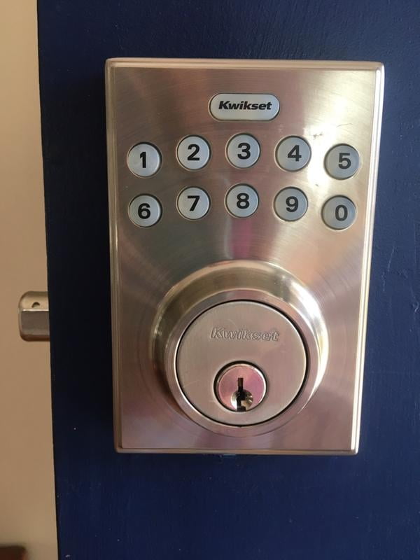 Kwikset 92640-001 Contemporary Electronic Keypad Single