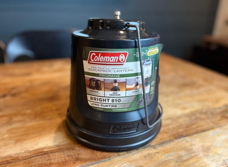 Coleman Deluxe Two Mantle Propane Camping Lantern, Instastart
