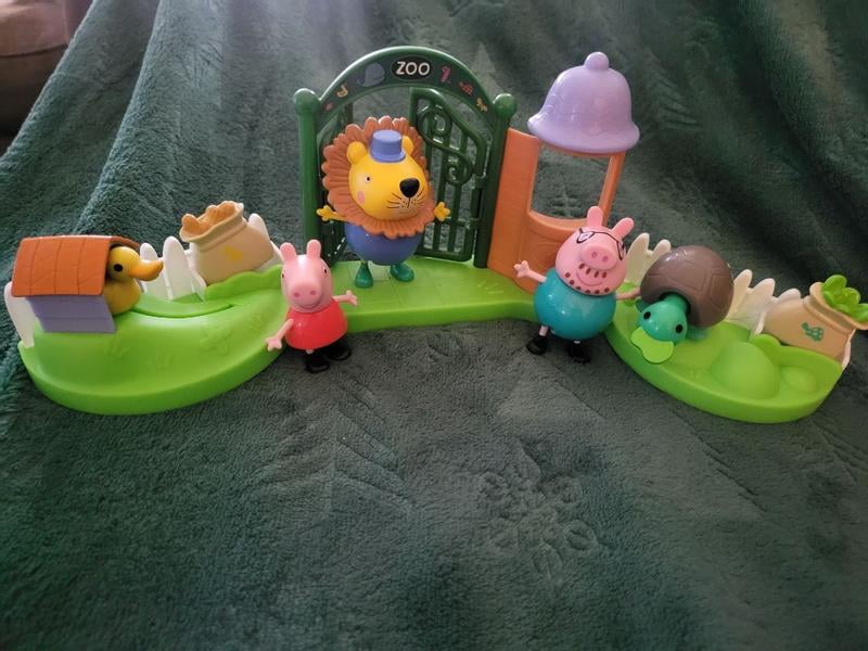 peppa pig zoo playset