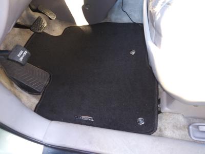 Fit 04 10 Toyota Sienna Custom Fit Premium Nylon Black Floor Mats