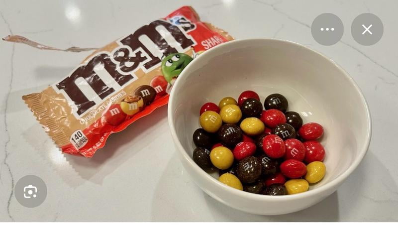 M&M'S, Peanut Chocolate Candies, 24 Pack, Share Size 3.27 oz