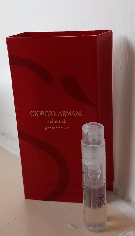 Giorgio Armani, Sì Passione Red Musk Eau de Parfum, 3.3 Fl Oz