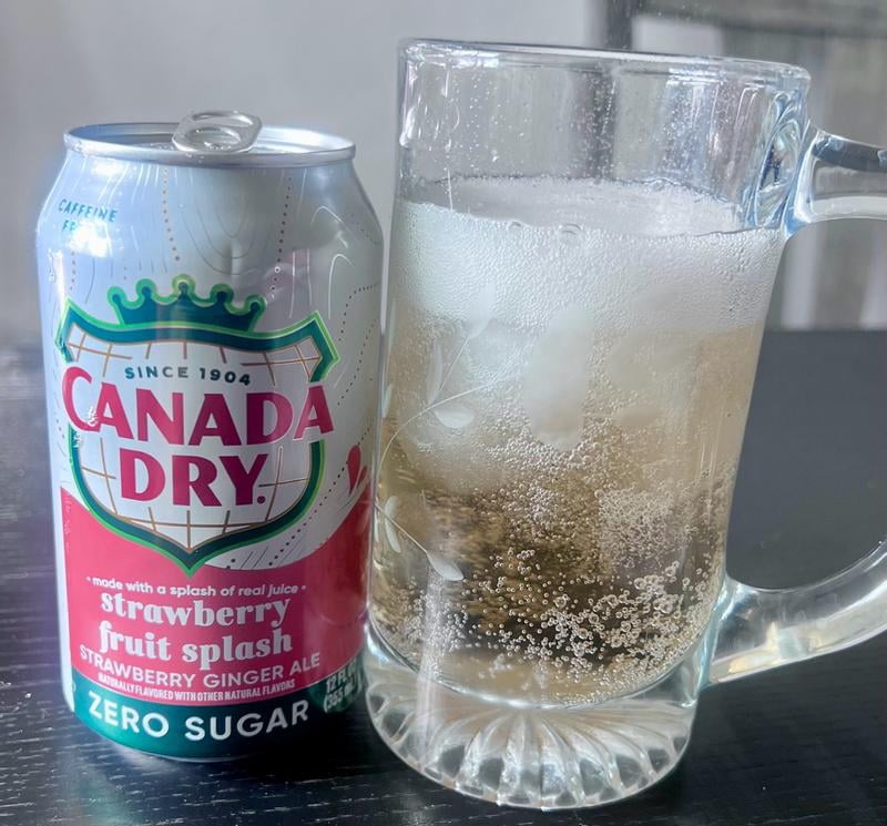 Canada Dry Zero Sugar Strawberry Fruit Splash Ginger Ale, 12 fl oz
