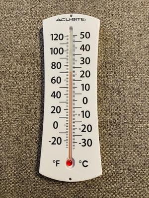 AcuRite 8 Analog Thermometer with Easy to Read Numbers; 8x2x0.62, Not  Battery Powered; Plastic 