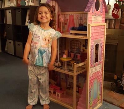 dc dollhouse kayla