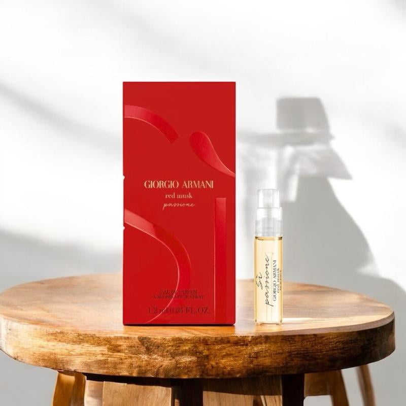 Giorgio Armani Sì Passione Red Musk Eau de Parfum 1.6 Fl. Oz / 50
