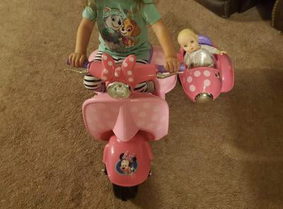 minnie mouse happy helpers scooter with sidecar