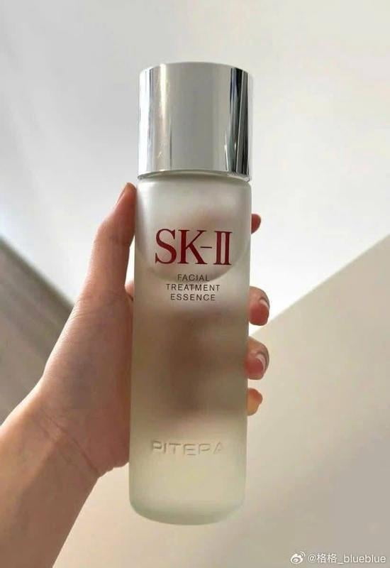 SK-II Facial Treatment Essence, 7.8 Oz, Gentle Exfoliation, Skin