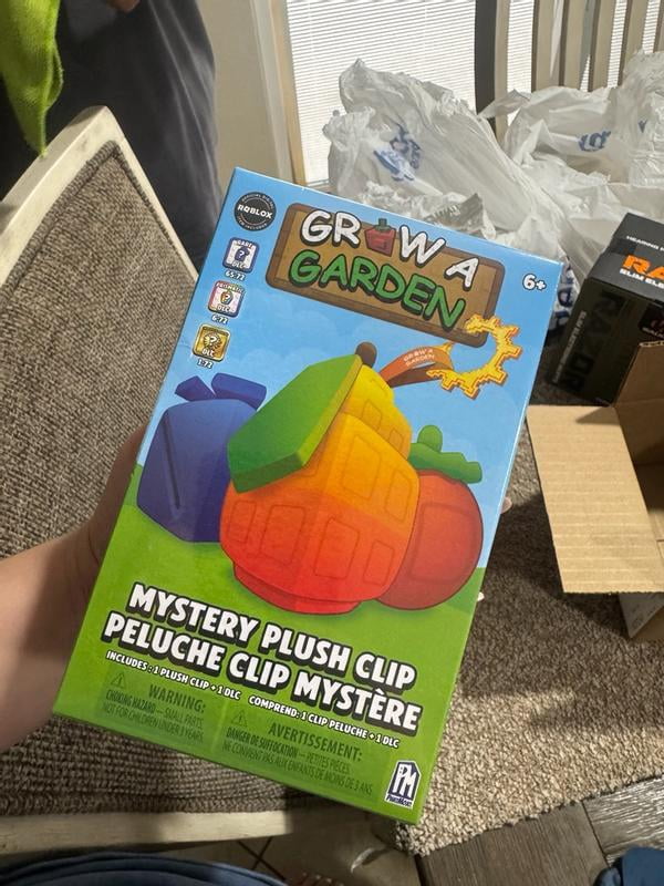 Grow a Garden Roblox Plush Clip Mystery Pack (1 RANDOM Clip On