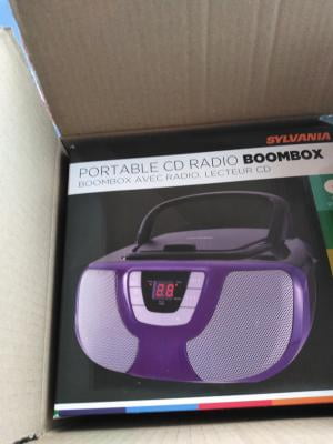 sylvania bluetooth portable cd radio boombox