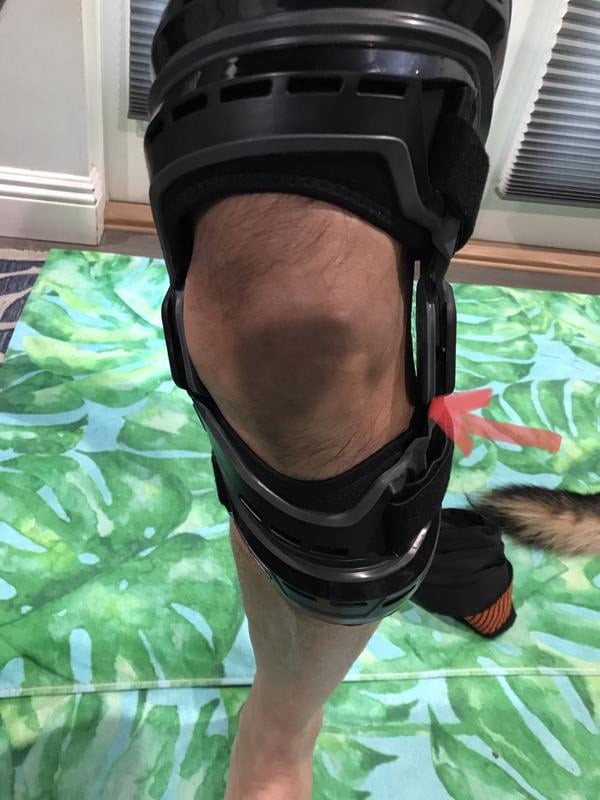 Shock Doctor Bio-Logix Knee Brace - Large/Left - Black HSA/FSA