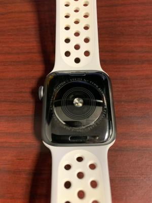 apple watch series 4 gps refurbished