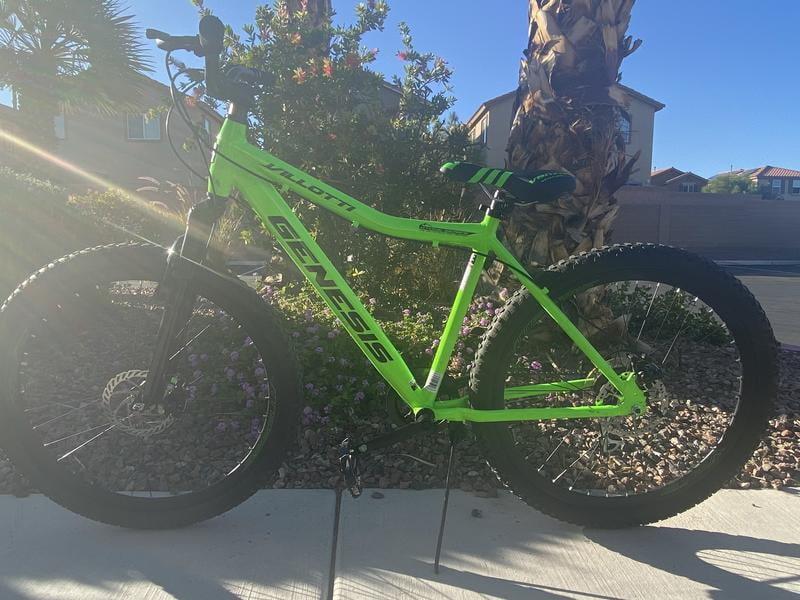 Customer reviews for Genesis 27.5 in. Men s Villotti Mountain Bike Green Walmart
