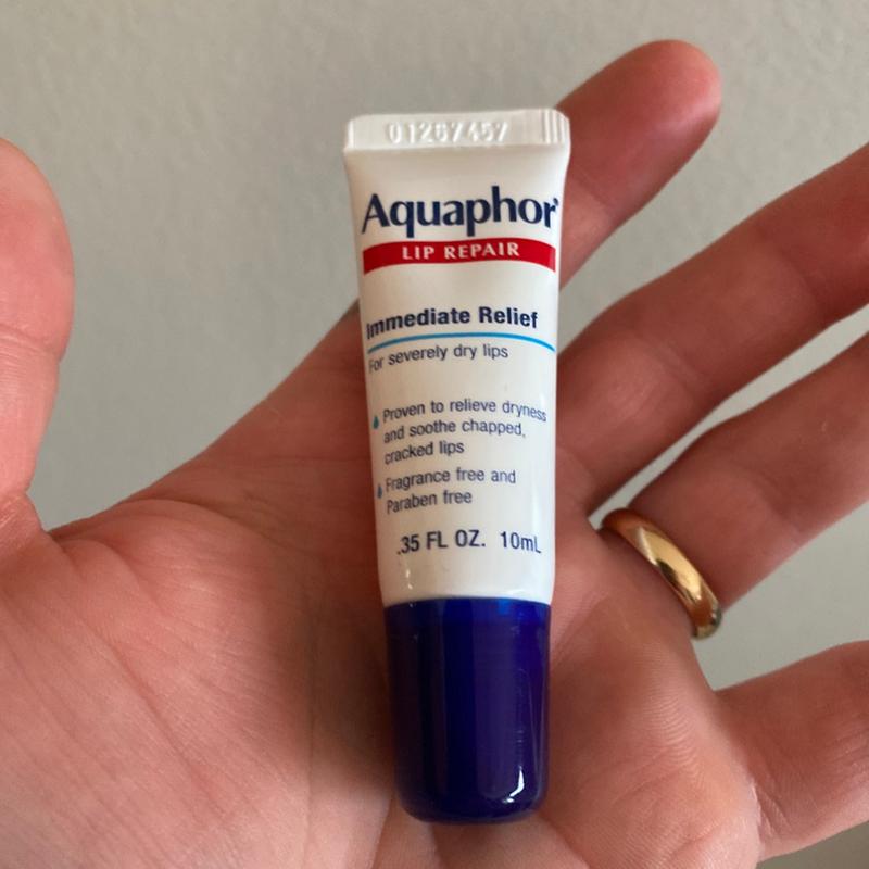 Can You Put Regular Aquaphor On Your Lips | Lipstutorial.org