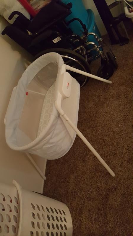 fisher price stow n go bassinet dimensions