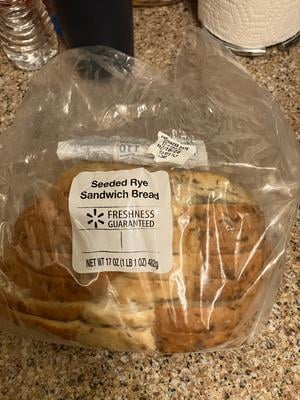 Freshness Guaranteed Seeded Rye Sandwich Bread, 17 oz, Caraway