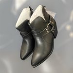 Image 7 of customer photos