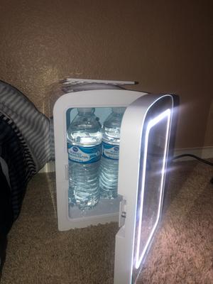 koolatron mini fridge mirror