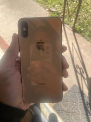 Restored Apple iPhone XS - Carrier Unlocked - 64GB Gold