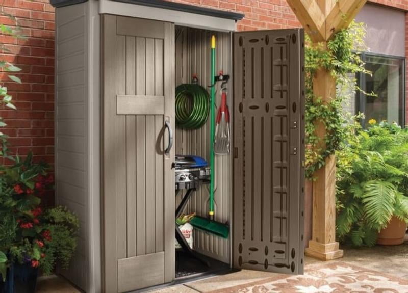 Customer reviews for Rubbermaid 165915 7 x 3-Foot Plastic Outdoor