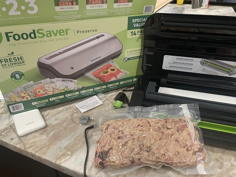 FoodSaver 14-Piece Starter Kit with Vacuum Seal Roll and Bags