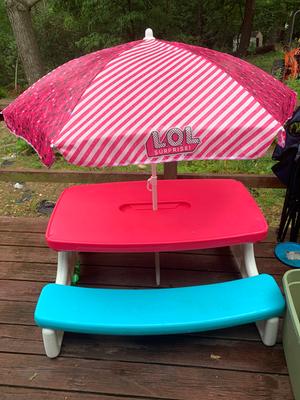 Little Tikes Easy Store Kids Picnic Table With Umbrella Walmart Com Walmart Com
