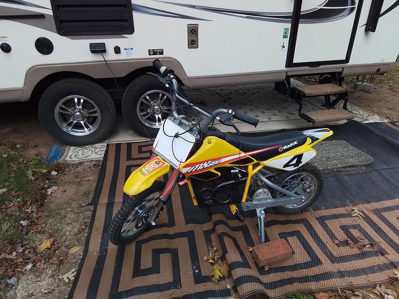 Yellow razor dirt bike hotsell