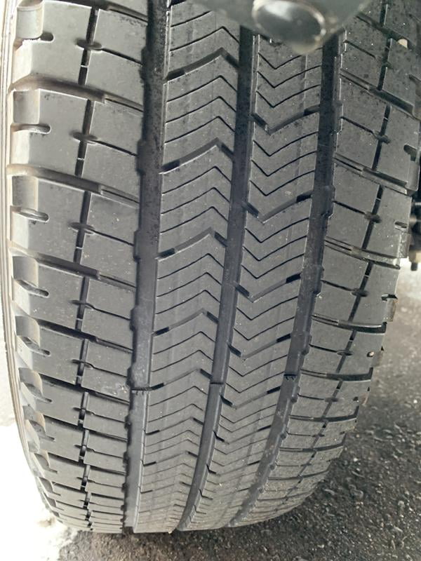 Michelin Primacy XC LT235/80R18 121/118R E Tire - Walmart.com