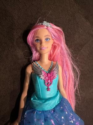 Barbie Doll with 2 Fantasy Pets, Barbie “Malibu” from Barbie A