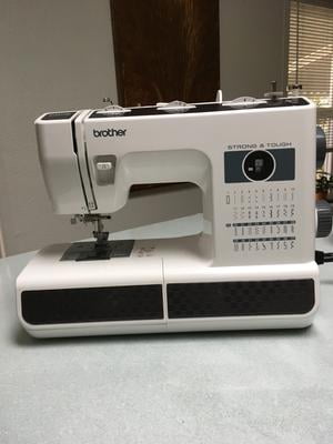  Brother Sewing Machine, ST371HD, Strong and Tough Sewing  Machine, 37 Built-In Stitches, Heavyweight Needles, 6 Quick-Change Sewing  Feet (Renewed)