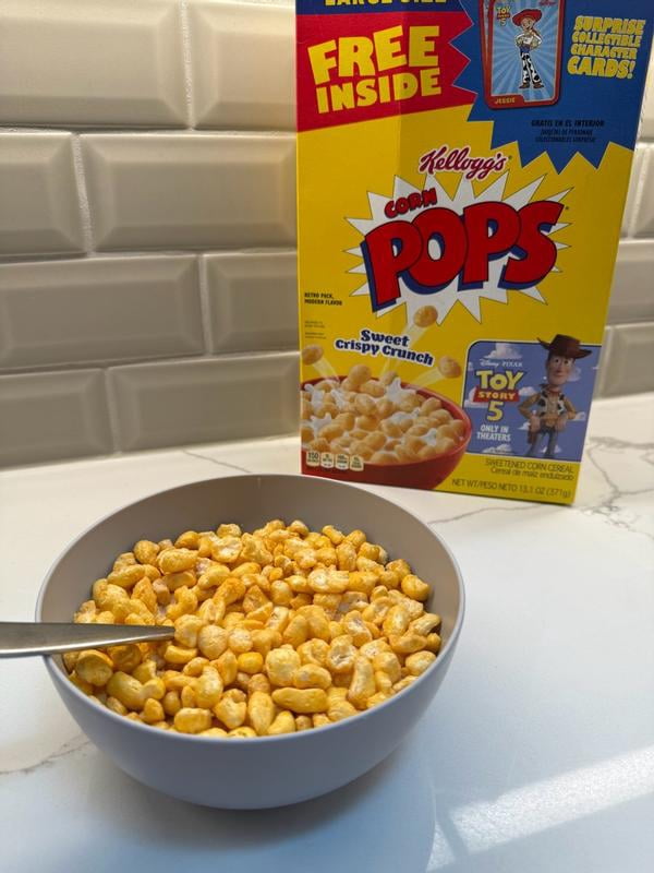 Kellogg's Corn Pops Original Cold Breakfast Cereal, Giant Size