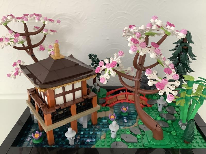 ズーミンさん専用 LEGO Icons Tranquil Garden 10315 Building Set, 1363 pcs