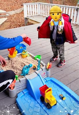 Little Tikes Dirt Digger Sandbox