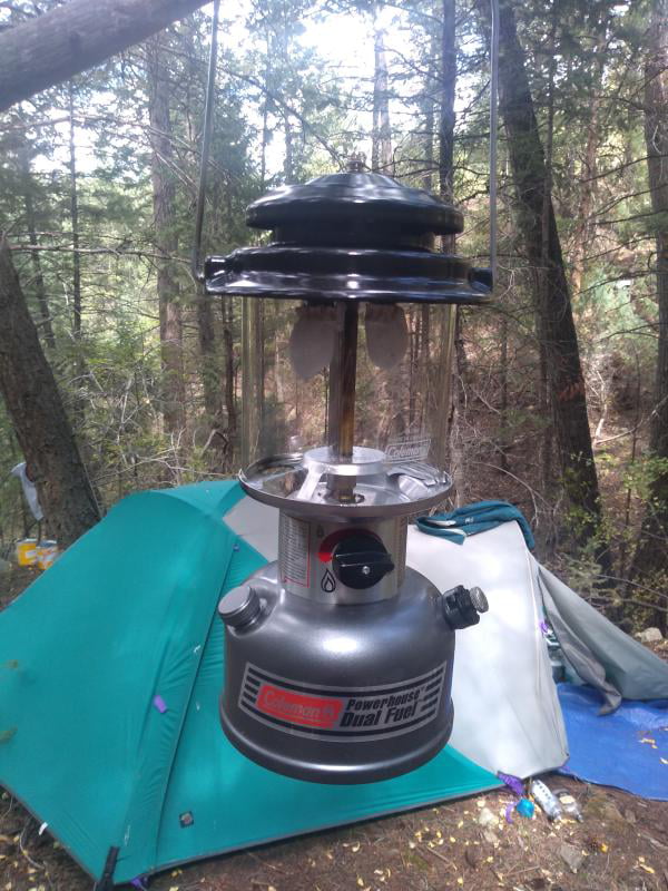 Coleman 800 lumens, Gas Propane Camping Lantern