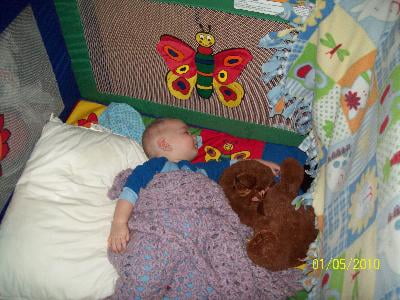 graco tot block pack and play