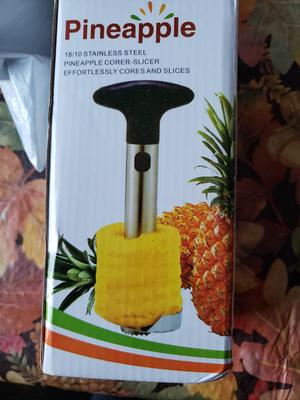 Intsupermai Pineapple Corer Slicer Fruit Cutter Peeler Plastic Kitchen Gadget Coring Tools