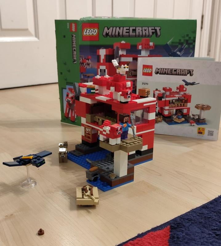 Free Shipping! LEGO Minecraft The Mooshroom House Toy Set with