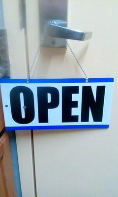 2 pack) Unbranded Durable Plastic Open and Closed Sign with Clock
