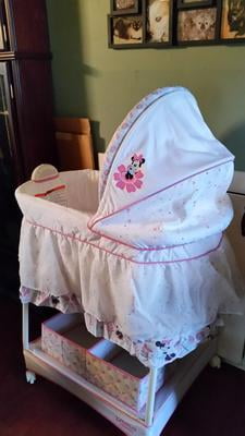 minnie mouse bassinet walmart