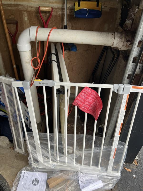 hauck Open N Stop Baby Safety Gate, 29-31 Inches, Pressure Fit, White -  Walmart.com