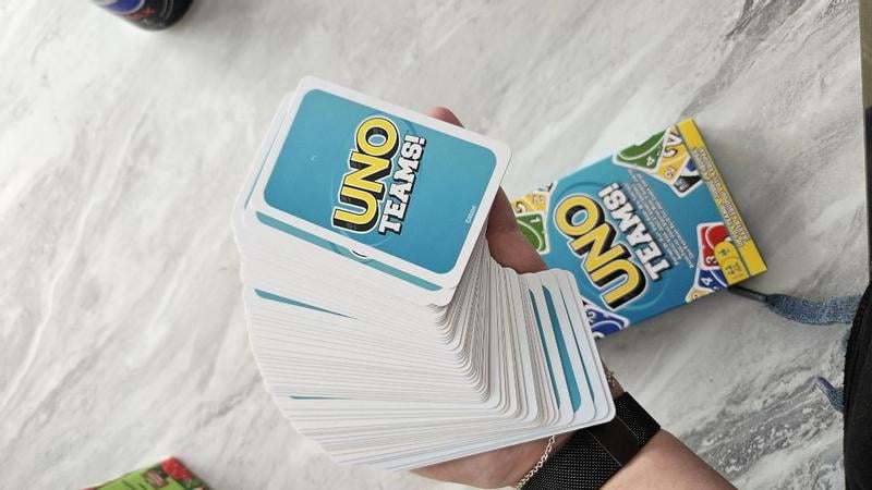Uno Teams Gioco Di Carte Per Famiglie, 112 Carte, Età 7+, Da 2 A 10 Giocatori, Nuovo 2024 Mattel