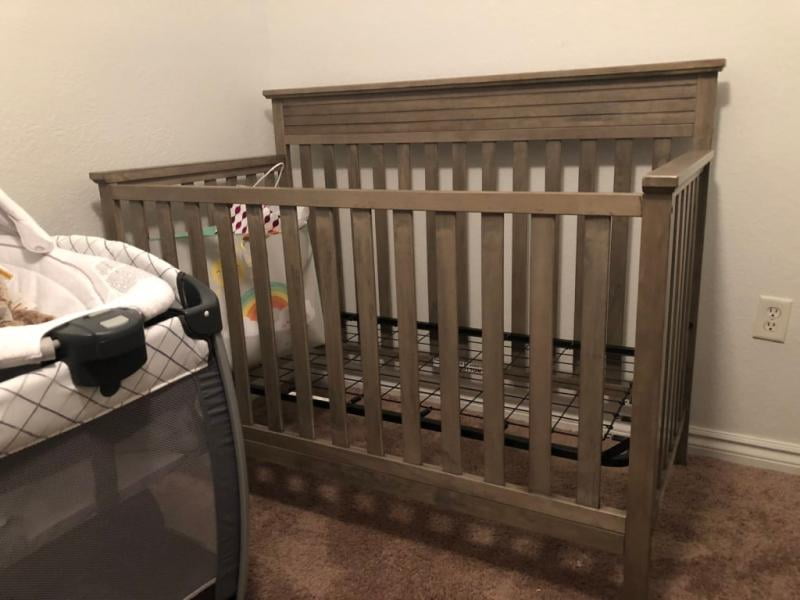 fisher price 4 in 1 convertible crib