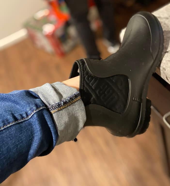 ugg chevonne ankle boot